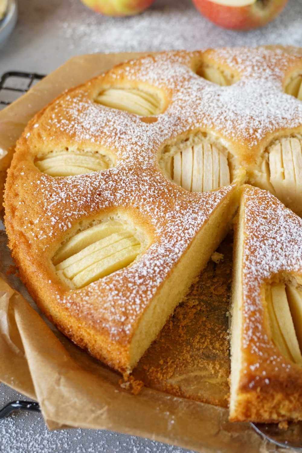 German Apple Cake - versunkener Apfelkuchen