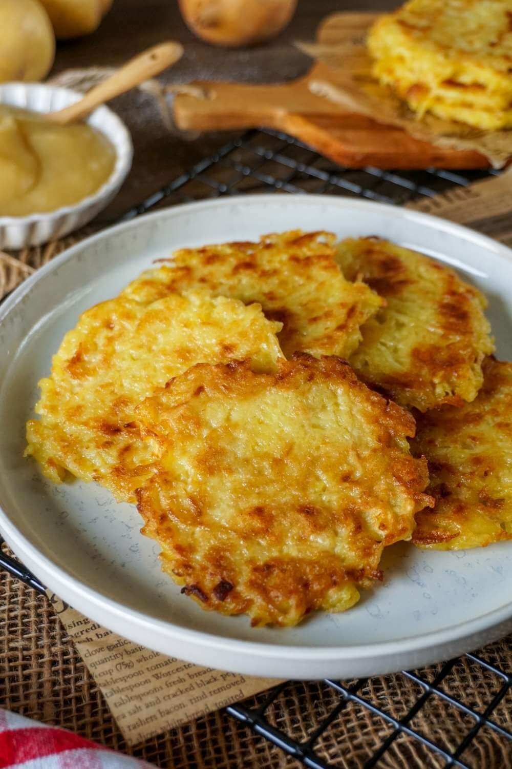 German Potato Pancakes - Kartoffelpuffer