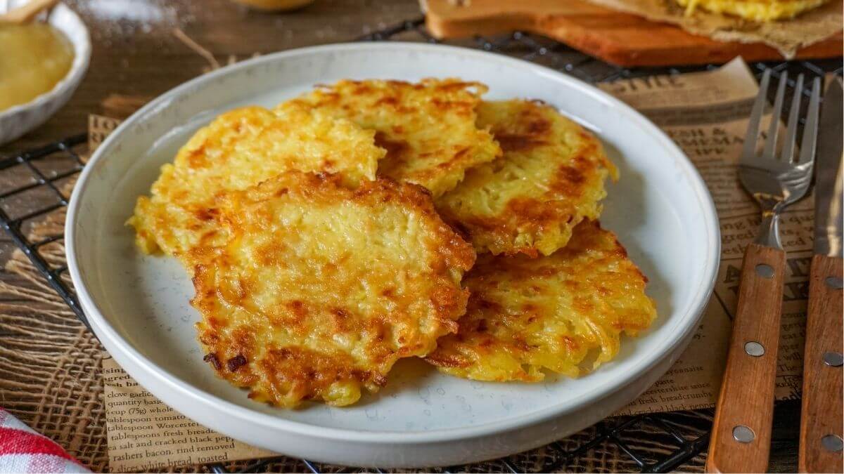 German Potato Pancakes - Kartoffelpuffer